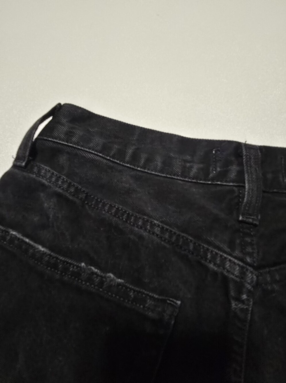 AGOLDE Rhoda Denim Shorts Front Button Fly Closure Size 26 - Picture 10 of 14